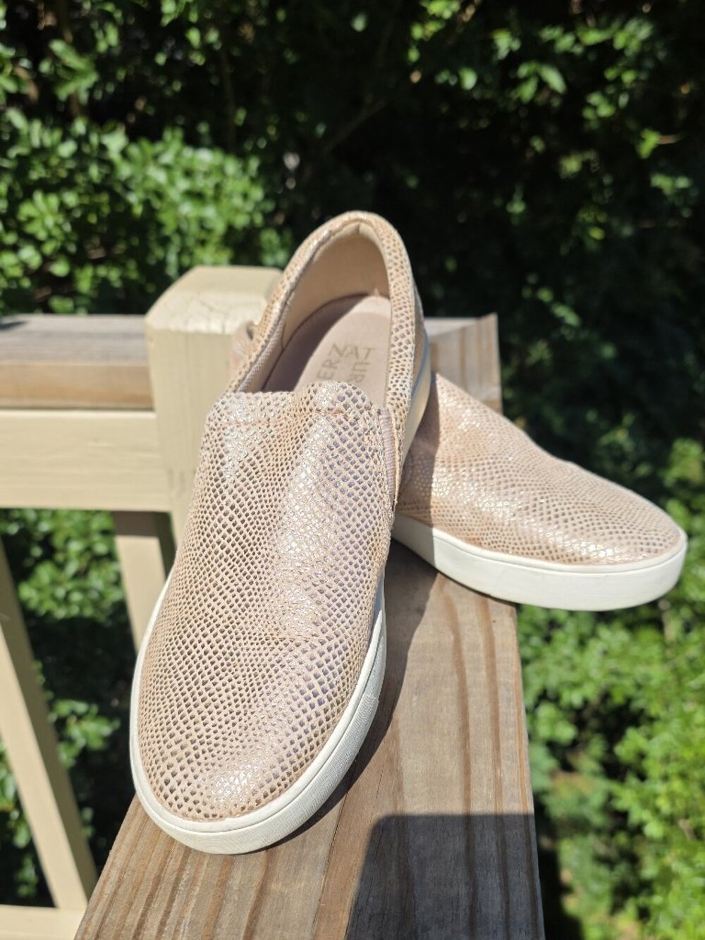 Naturalizer Marianne Rose Gold Slip-on Sneakers Size 8.5M - Picture 6 of 6